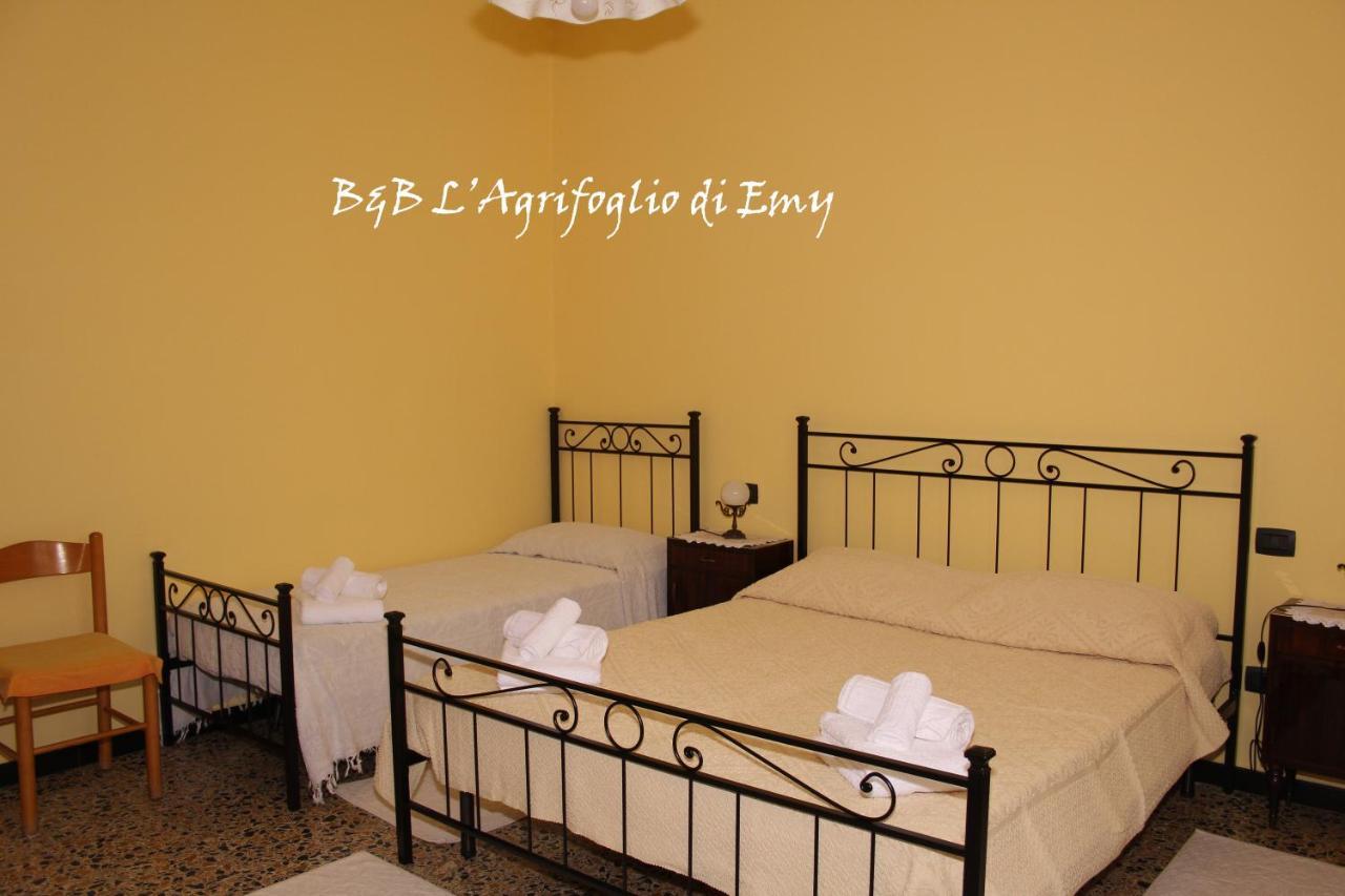 L'Agrifoglio Di Emy Bed and Breakfast Guspini Εξωτερικό φωτογραφία