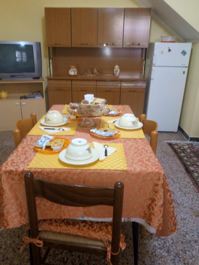 L'Agrifoglio Di Emy Bed and Breakfast Guspini Εξωτερικό φωτογραφία