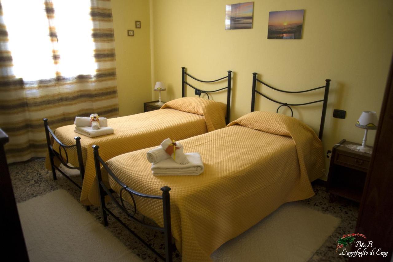 L'Agrifoglio Di Emy Bed and Breakfast Guspini Εξωτερικό φωτογραφία